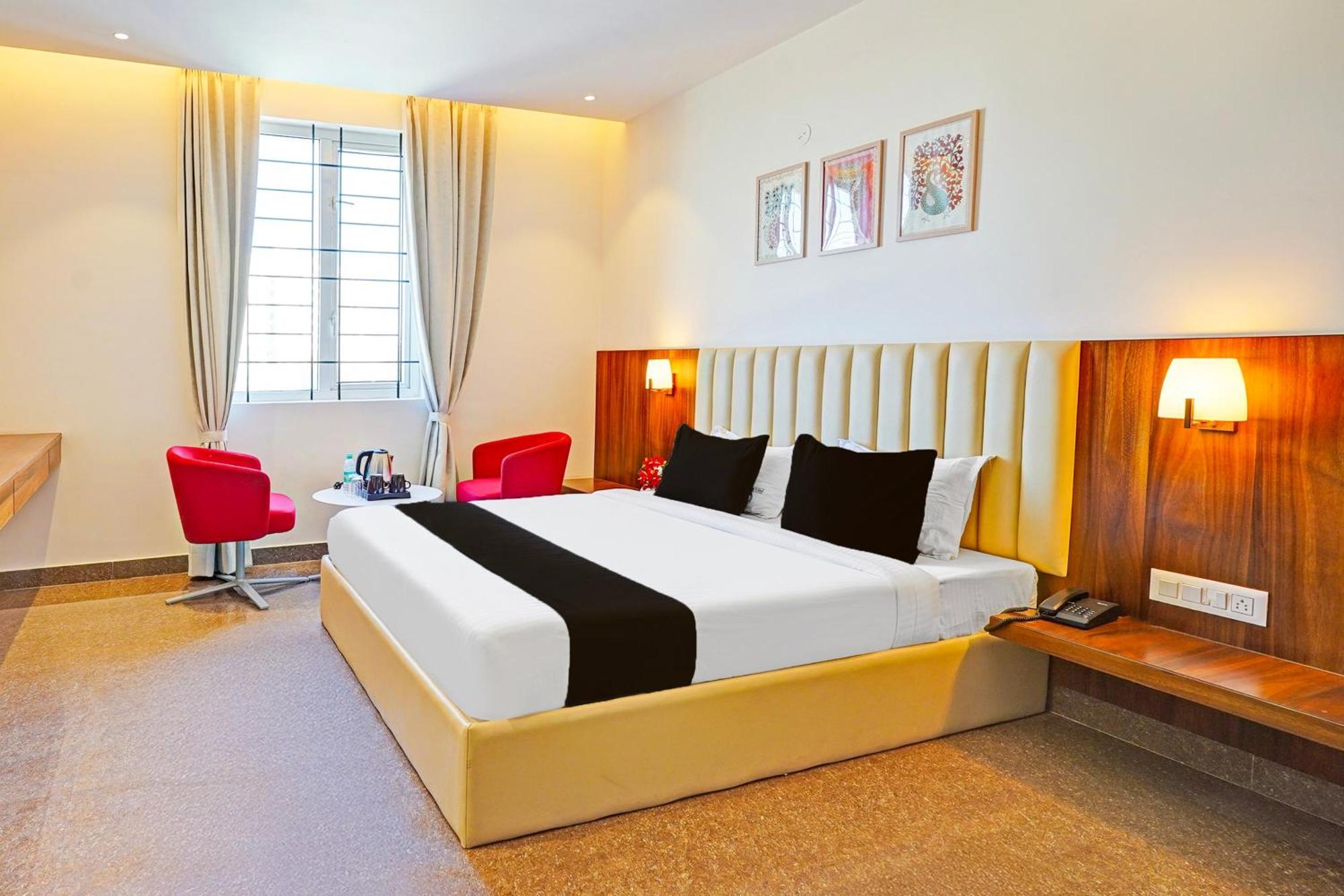 Super Townhouse Oak Electronic City Formerly Hotel Trubell Kammasandra Εξωτερικό φωτογραφία