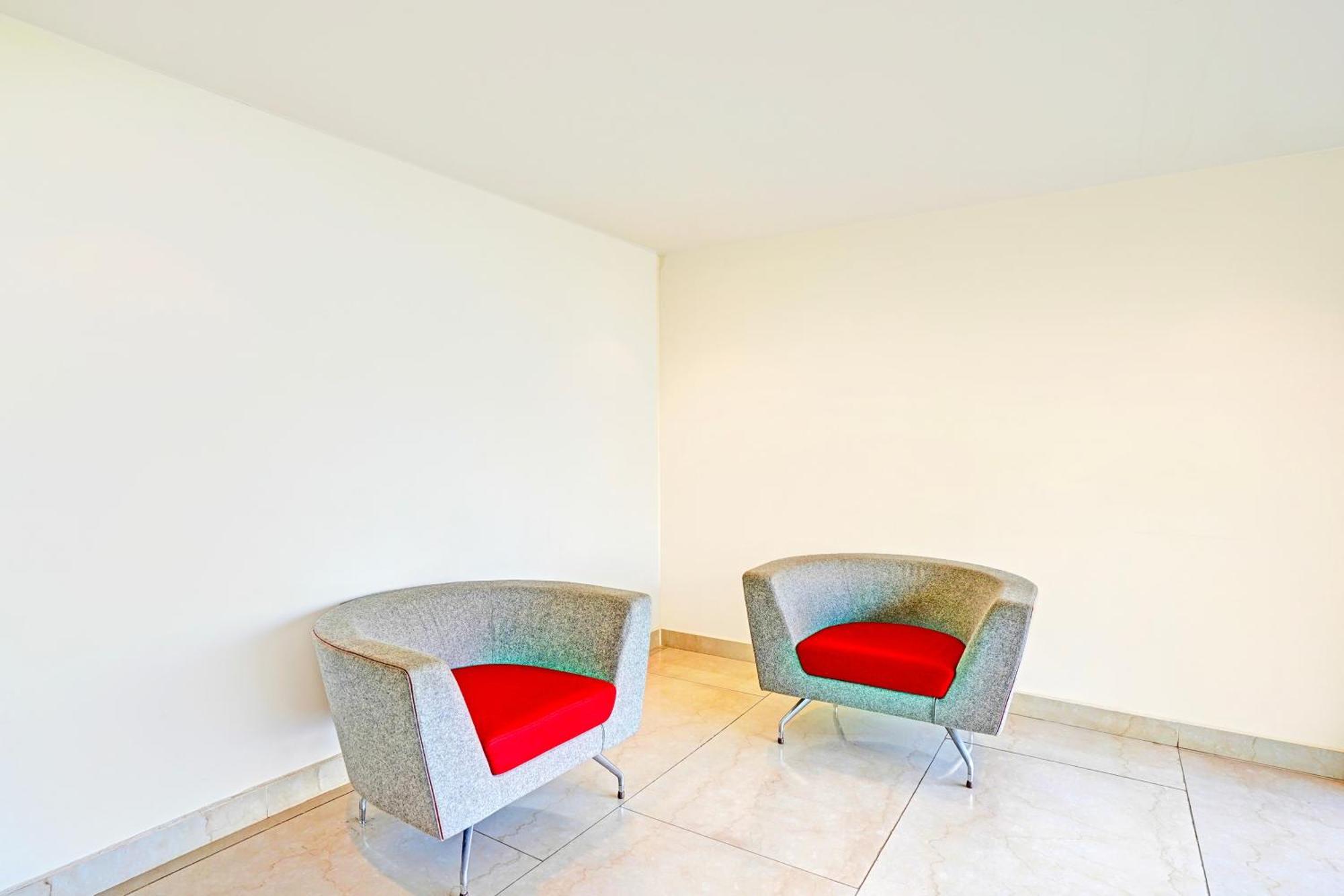 Super Townhouse Oak Electronic City Formerly Hotel Trubell Kammasandra Εξωτερικό φωτογραφία